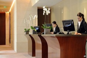 Effective Skills for Receptionist and Front-Desk Officers