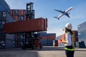 Shipping and Logistics Supply Chain Management